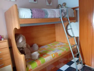 Litera madera y metal buen estado