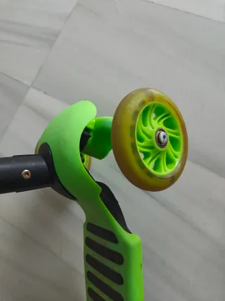 Patinete 3 ruedas infantil 2-6 años