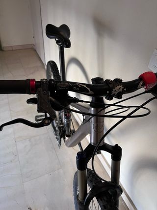 Bicicleta Giant enduro