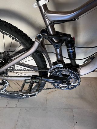 Bicicleta Giant enduro