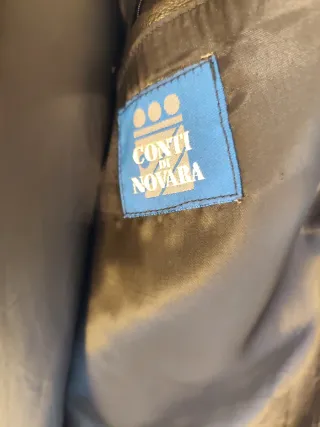 Chaqueta de piel negra tipo americana