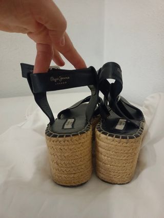 Sandalias de piel Plataforma Pepe Jeans Negras