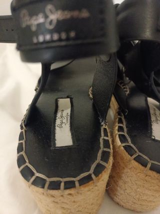 Sandalias de piel Plataforma Pepe Jeans Negras