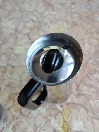 Cafetera AMC 12 pax.