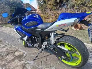 Suzuki GSXR 600
