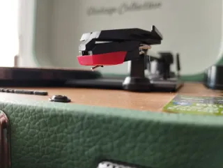 Tocadisco Vintage Verde ( CON GARANTÍA)