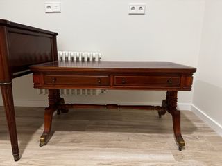 Escritorio clásico estilo Chippendale