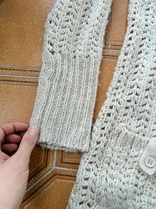 Jersey cuello alto beige