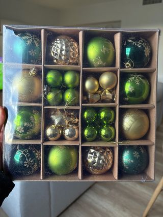 Bolas de Navidad Verdes y Doradas