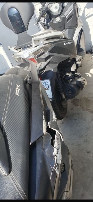 Kymco AK 550 Maxi-scooter 2019