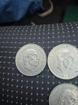 4 Monedas de Franco 100 pesetas Buen estado de con