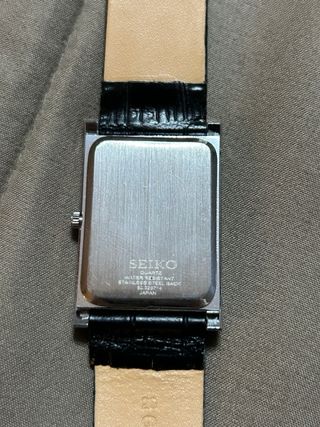 Reloj Seiko Quartz.