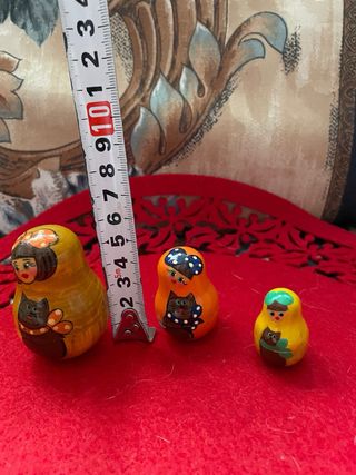 Muñecas Matrioska pintadas a mano