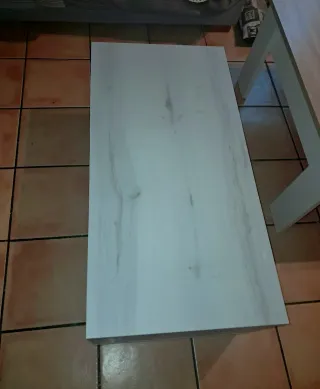 Mesa de centro moderna madera y mármol