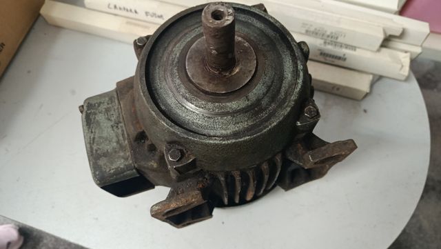 Motor Eléctrico Industrial Trifásico