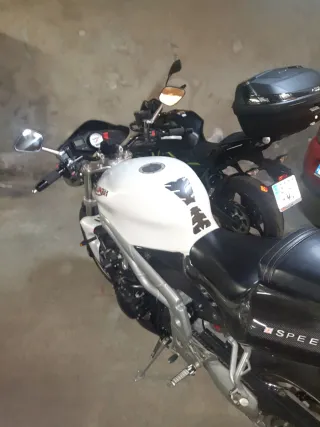 Triumph Speed Triple 2002