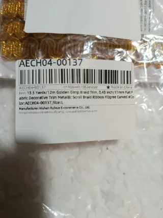 (134) Cinta dorada trenzada decorativa