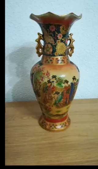 Jarrón estilo japonés multicolor