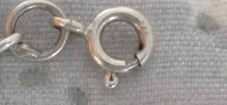 Pulsera étnica articulada, en plata.