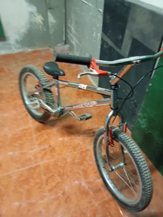 Bicicleta Trial Monty