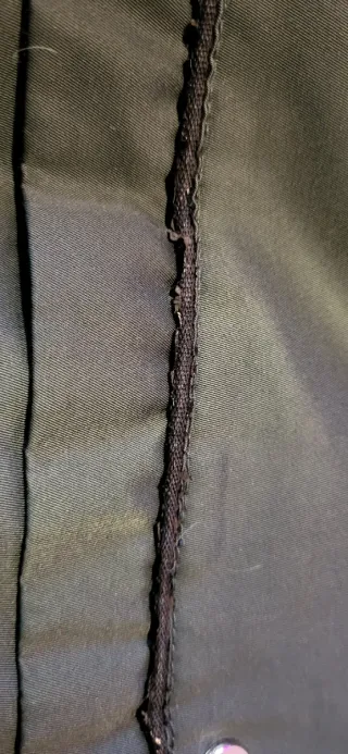 Chaquetón verde con capucha