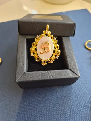 Collar y pulsera fallera nacarada letra B