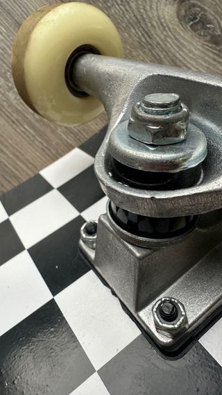 Skate Monopatín BELEEV 31x8”