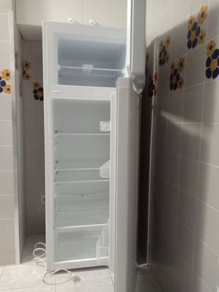 Nevera Benavent 2 puertas