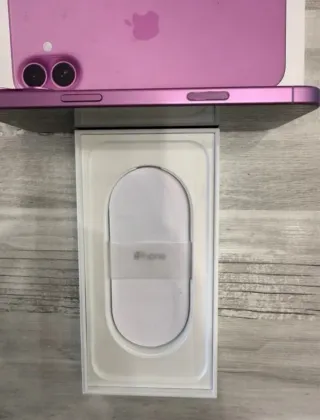 iPhone 16 Rosa
