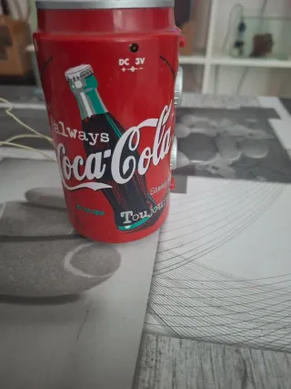 Radio Coca-Cola Roja y Plateada