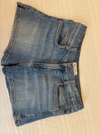 Pantalón corto vaquero Zara azul 13/14