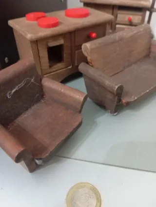 Piccoli mobili vintage in legno