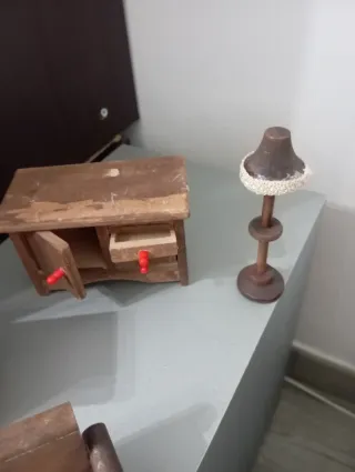 Piccoli mobili vintage in legno