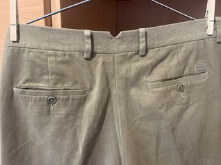 Pantalón de vestir caballero beige