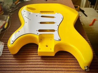 Cuerpo STRATOCASTER GY