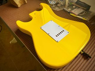 Cuerpo STRATOCASTER GY