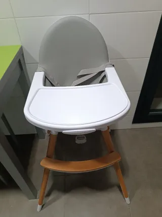 Trona bebé gris y madera