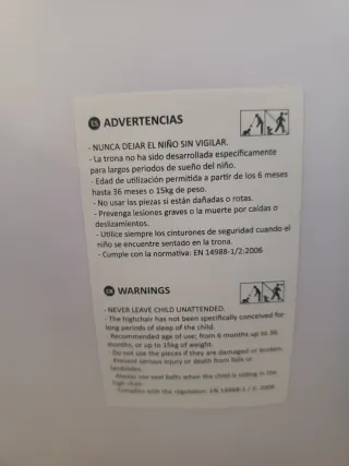 Trona bebé gris y madera