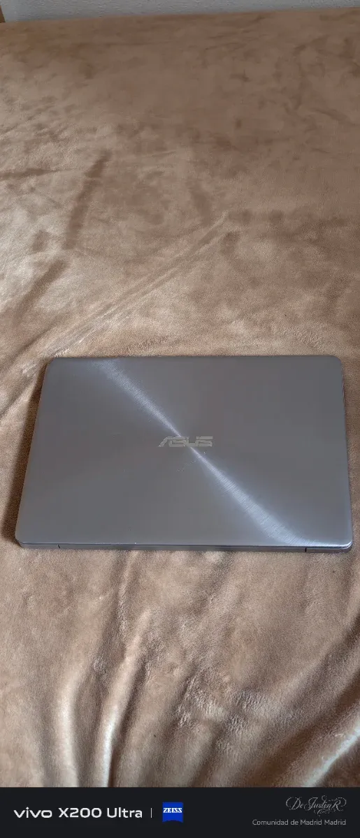 ASUS ZenBook i5 | 12GB RAM | 512GB SSD NVMe | W11 afbeelding 4