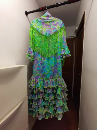 Traje de flamenca con volantes