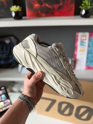 Adidas Yeezy 700 Static