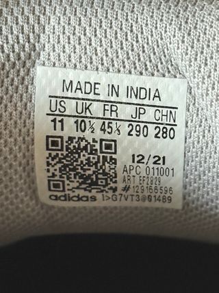 Adidas Yeezy 700 Static