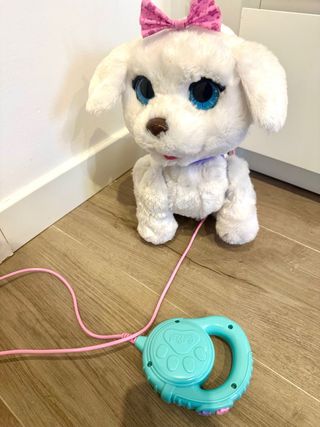 Perrita Juguete Blanca con Correa