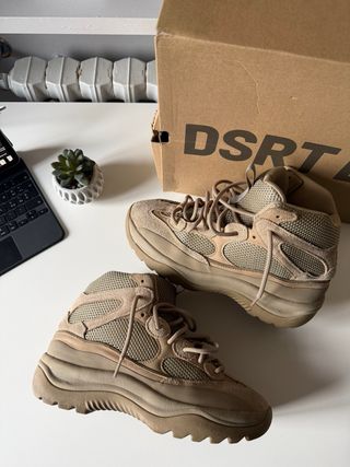 Yeezy DSRT Boots Beige/Brown