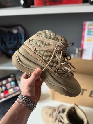 Yeezy DSRT Boots Beige/Brown