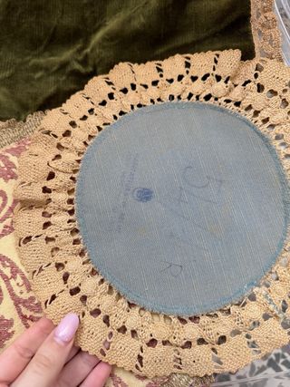 Centrini in velluto decorativi