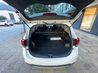 KIA Carens ETIQUETA C