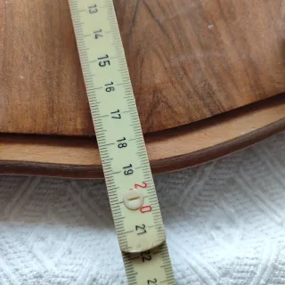 Perchero de madera con 4 colgadores