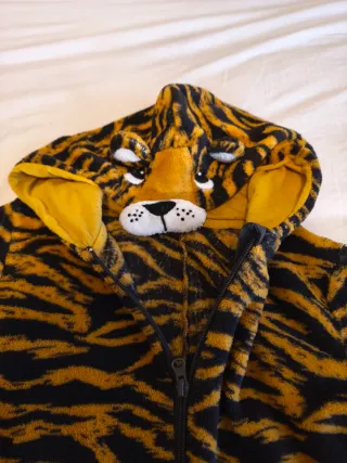 Pijama Enterizo Tigre Talla 12