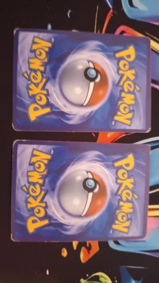 2 Cartas Pokémon V Zacian y Zamazenta